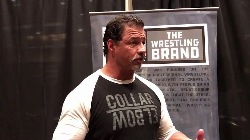 Al Snow is a man with many strings to his bow